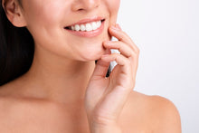 Load image into Gallery viewer, Urban Bio Rejuvenating Skin Hemp extract Cream 500mg 1 fl. oz. bottle UB-101-000