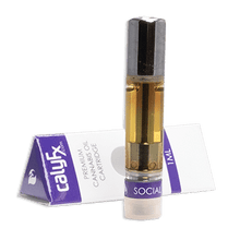 Load image into Gallery viewer, Experience euphoria and energy long into the evening to fully enjoy your social scene. CalyFx’s unique blend of terpenes and full-spectrum CBD distillate may lift your confidence in social settings.    600mg CBD & Terpene Blends 100% full-spectrum CBD, CBG, CBN oil 100% plant-based terpenes No PG – propylene glycol No VG – vegetable glycerine No MCT – medium chain triglycerides 100% CA pesticide compliant Independent lab tested Top of the line hardware / ceramic coil / C-Cell cartridges