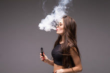 Load image into Gallery viewer, BT350V is a variable voltage battery. Different cartridges come with a wide range of resistance in the atomizers, so it’s important for a battery to be able to adapt on the fly. Quickly cycle through three different voltage settings (3.2V, 3.6V, 4.0V) with 3 clicks of the button. The preheat function (2 clicks) gently warms up the oil for a short time to help gear it up for a good hearty rip.