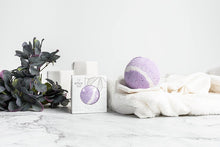 Load image into Gallery viewer, Envy Hemp extract CBD Bath Bomb SERENITY