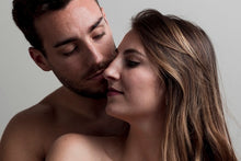 Load image into Gallery viewer, Caly Pod SEX CBD Pod 500MG Full Spectrum CBD  Increase intimacy and prolong arousal with CalyFx’s custom blend of Terpenes and Full Spectrum CBD, CBN & CBG oil. Designed to enhance your sexual experience and release your inhibitions.